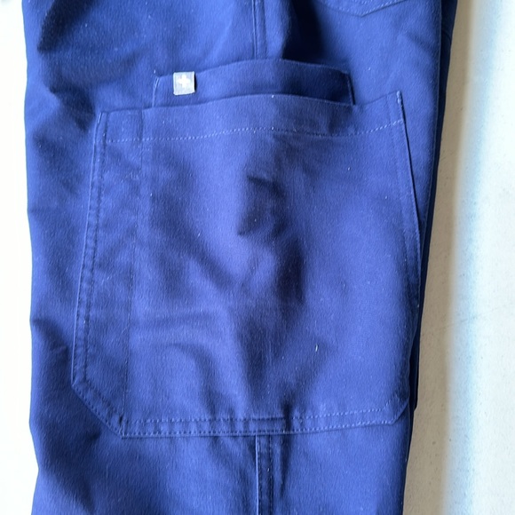FIGS | Navy Blue Yola Skinny Scrub Bottom XXS - Picture 5 of 11